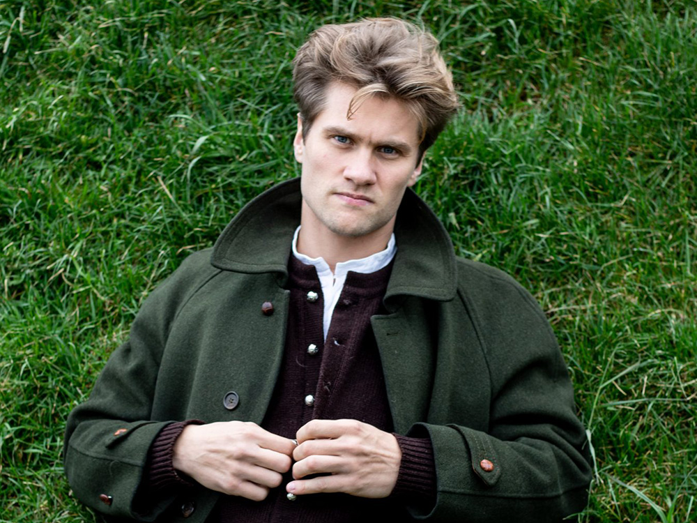 Dirigent, pianist, bratsjist og komponist Bjarni Frímann